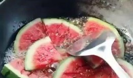 瓜头炒着吃还是调着吃,炒食与调食的味蕾盛宴