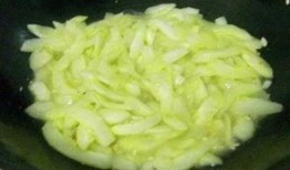 淹的白瓜怎么吃,探索淹白瓜的独特风味