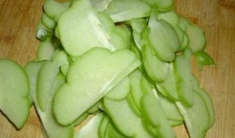 产后吃佛手瓜,佛手瓜助力妈妈健康恢复