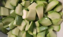 茭瓜可以凉吃吗,茭瓜凉吃的健康美味探索