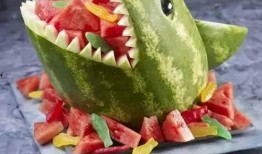 《吃瓜学法》背景,揭秘网络舆论场中的法律智慧与法治精神