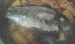 大瓜吃鲫鱼,鲫鱼新吃法，美味与营养并存