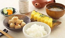 喝水吃饼吃瓜吃面吃人,饮水品饼，嚼瓜尝面，感悟生活百态