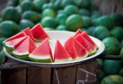 资料吃瓜,吃瓜群众眼中的明星幕后故事