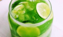 吃瓜气泡水,吃瓜气泡水，清爽一夏尽享美味